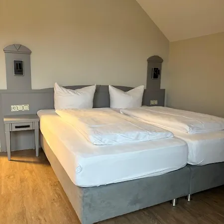 מלון Ostseeblick - Direkt Hinter Den Duenen Karlshagen